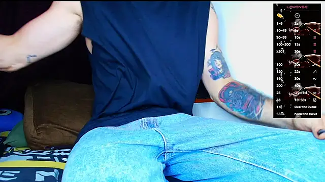 Thomass00 online show from November 2025 02:10:01 AM