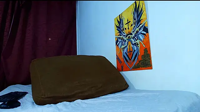 Thomass00 online show from November 2025 11:41:02 PM