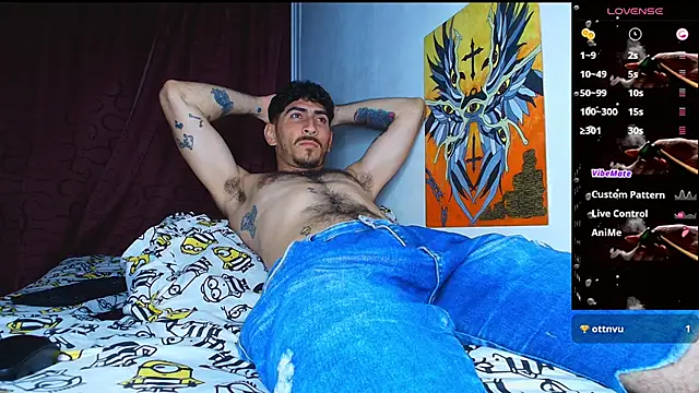 Thomass00 online show from October 2025 02:22:01 AM