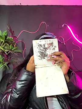 TIFFANYYSTAR online show from November 2025 03:34:01 PM