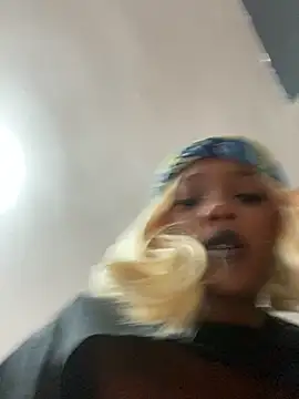 TIFFANYYSTAR online show from October 2025 02:36:02 PM