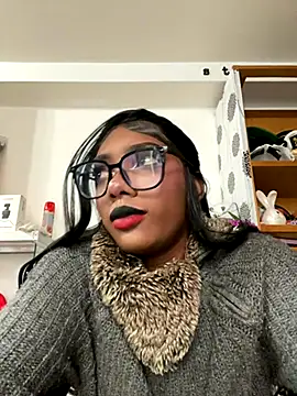 TIFFANYYSTAR online show from December 2025 12:48:02 PM