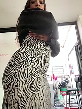 TIFFANYYSTAR online show from October 2025 01:54:02 PM