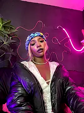 TIFFANYYSTAR online show from October 2025 03:16:02 PM