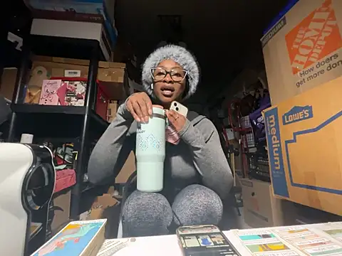 Snapshot of wynterheat chatting on February 2026 10:55:01 AM wynterheat online show from February 2026 10:55:01 AM