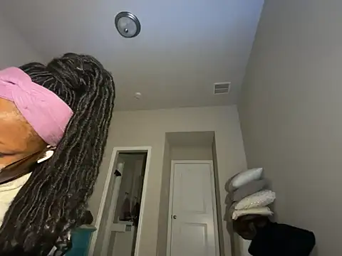 Snapshot of wynterheat chatting on February 2026 05:05:01 AM wynterheat online show from February 2026 05:05:01 AM