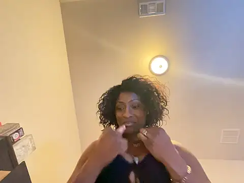 wynterheat online show from April 2026 11:06:01 AM