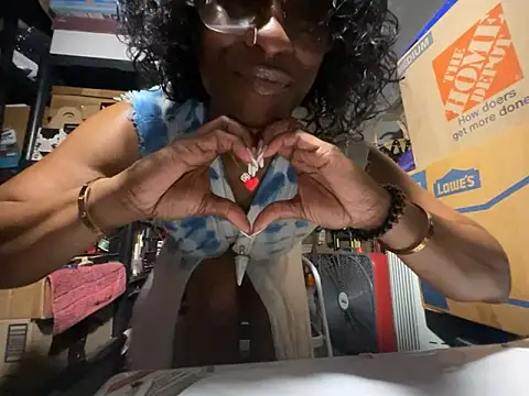 wynterheat online show from April 2026 09:46:01 PM