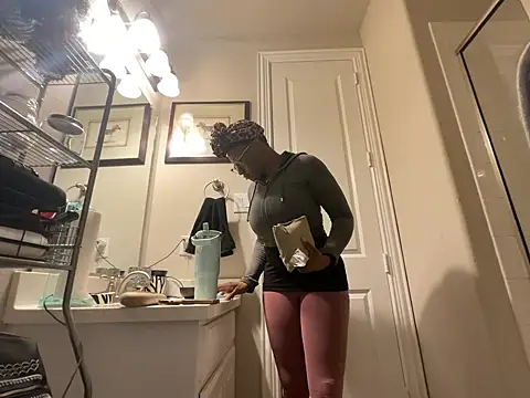 wynterheat online show from March 2026 04:22:01 PM