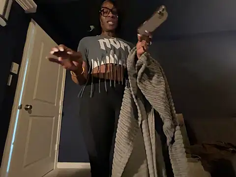 wynterheat online show from April 2026 06:24:01 PM