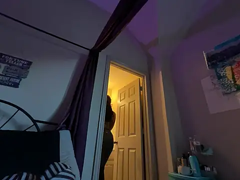 wynterheat online show from March 2025 12:15:02 AM