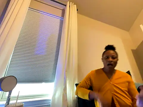 wynterheat online show from November 2025 03:27:02 PM