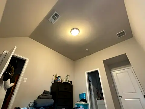 wynterheat online show from November 2025 07:06:02 PM