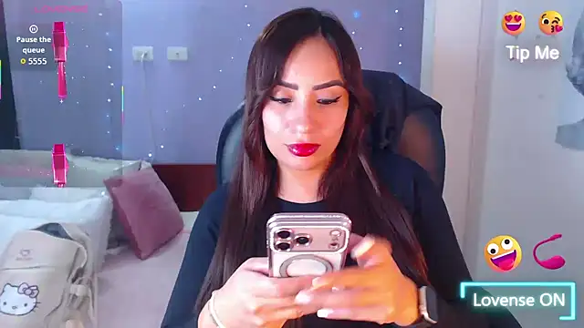 Snapshot of Paulina_627 chatting on February 2026 03:08:01 PM Paulina 627 online show from February 2026 03:08:01 PM