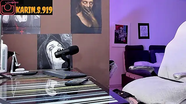 saeko karine online show from March 2026 10:27:01 PM