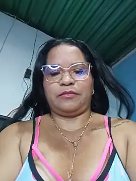Snapshot of Sikiu_40 chatting on July 2026 03:19:02 AM Sikiu 40 online show from July 2026 03:19:02 AM