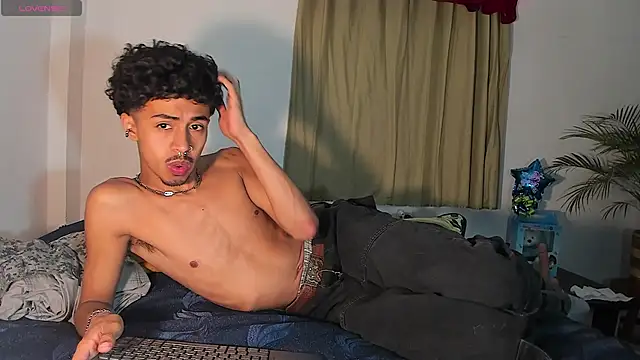 RyanRizzo online show from March 2025 09:59:02 PM