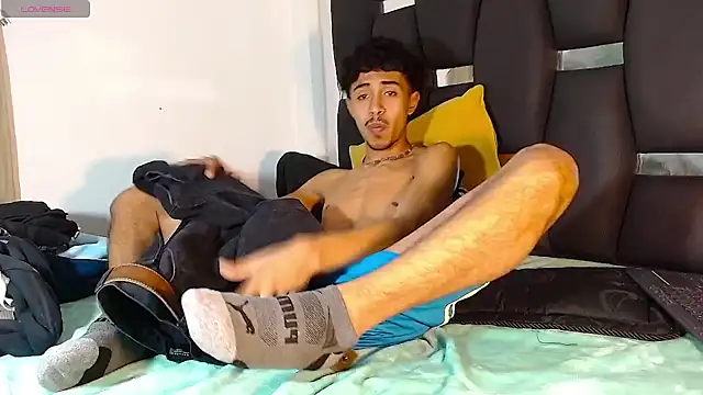 RyanRizzo online show from February 2025 07:38:01 PM