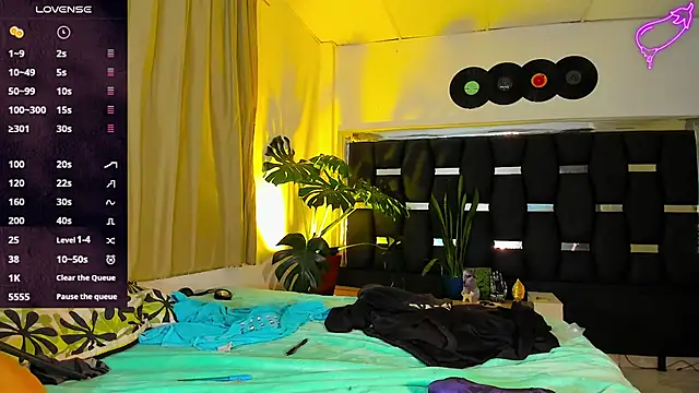 RyanRizzo online show from February 2025 11:54:01 PM