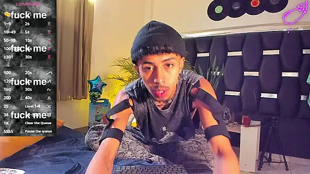 RyanRizzo online show from March 2025 03:43:01 PM