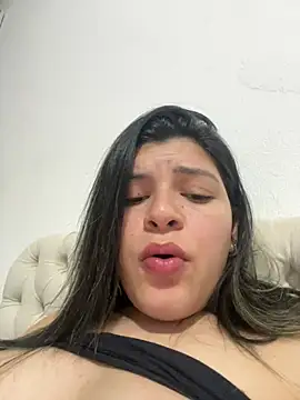 Belletds online show from July 2026 10:43:02 PM