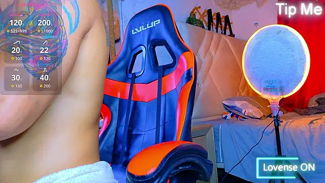 Rich boy01 online show from March 2026 08:43:02 PM