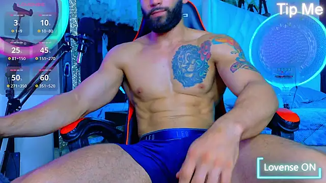 Rich boy01 online show from April 2026 05:49:02 PM