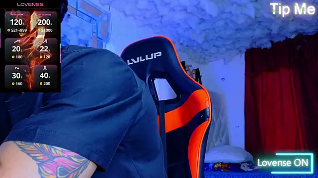 Rich boy01 online show from December 2025 06:47:01 PM