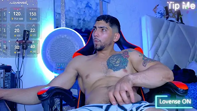 Rich boy01 online show from November 2025 06:34:02 PM