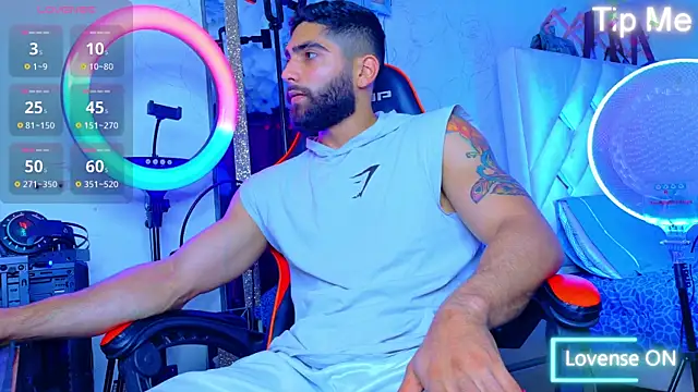 Rich boy01 online show from April 2026 12:50:01 AM