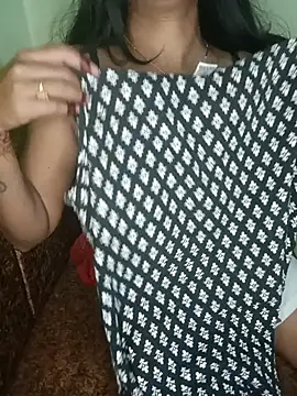 PUNAM BABY1 online show from October 2025 06:54:02 PM