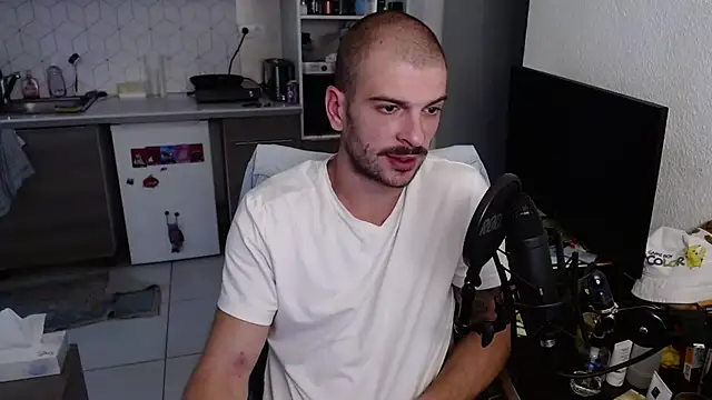 Greyoff online show from September 2025 01:07:01 PM