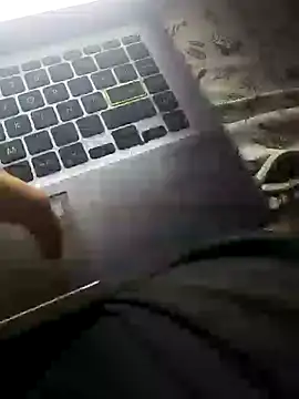 Snapshot of mateomalp675_90 chatting on November 2025 05:51:01 PM mateomalp675 90 online show from November 2025 05:51:01 PM