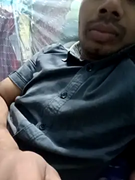 Snapshot of 900irani chatting on January 2025 05:05:01 PM 900irani online show from January 2025 05:05:01 PM