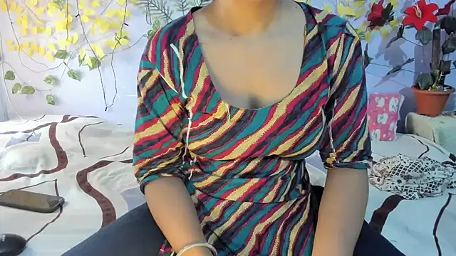 aarjulove online show from June 2026 06:08:02 AM