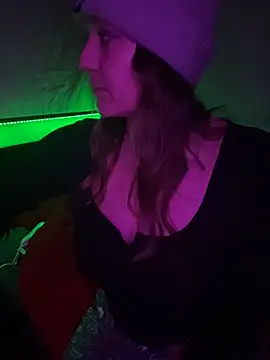 Snapshot of SummerV91 chatting on February 2026 06:49:02 PM SummerV91 online show from February 2026 06:49:02 PM