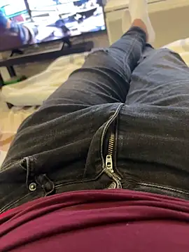 Snapshot of tikitaka97 chatting on January 2025 11:46:01 AM tikitaka97 online show from January 2025 11:46:01 AM