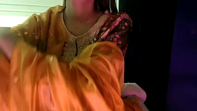 chhui mui online show from April 2026 06:35:02 PM