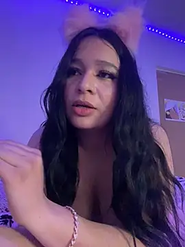 Snapshot of Leslydeleon23 chatting on March 2025 08:30:01 AM Leslydeleon23 online show from March 2025 08:30:01 AM