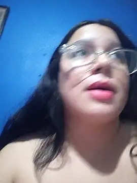 Snapshot of Leslydeleon23 chatting on November 2025 04:17:02 AM Leslydeleon23 online show from November 2025 04:17:02 AM