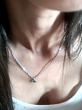 Nandasant09 online show from November 2025 04:07:02 PM