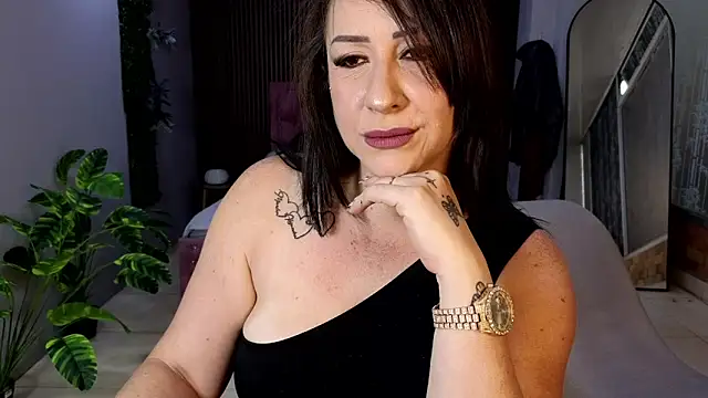 camil milfdream online show from June 2026 11:21:02 AM
