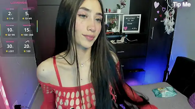 Emilytafur online show from November 2025 09:26:02 PM