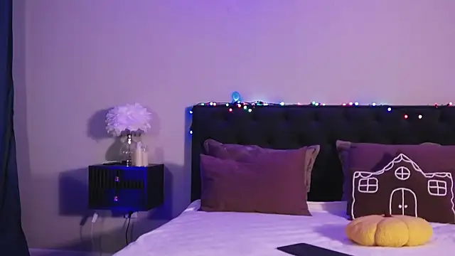 Denise Garciia online show from April 2026 12:51:02 PM