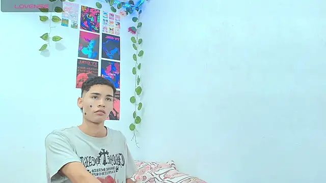stevan1855 online show from June 2026 05:57:01 AM