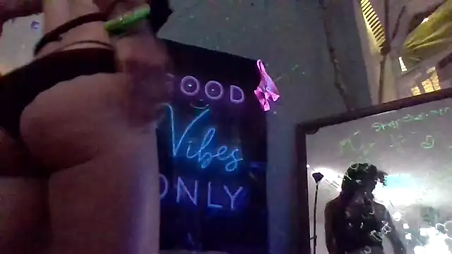 fantasymade69 online show from November 2025 06:45:01 PM