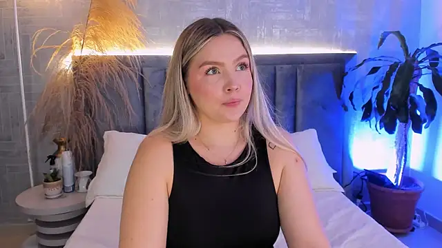 GaiaBaker online show from December 2025 03:03:01 PM