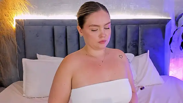 GaiaBaker online show from January 2026 07:12:01 PM