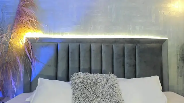 GaiaBaker online show from November 2025 02:29:02 PM