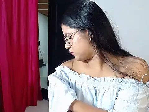 clarkpao online show from November 2025 12:58:02 AM